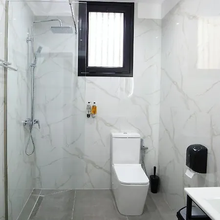 Three Hotell 3*